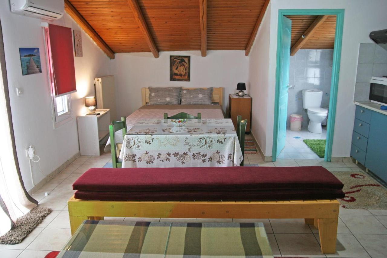 Apartmán Ρήγας: Όμορφα Στο Μεσολόγγι. Δ2 Exteriér fotografie