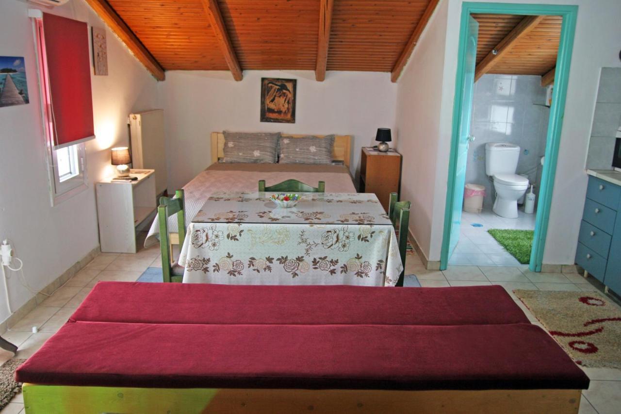 Apartmán Ρήγας: Όμορφα Στο Μεσολόγγι. Δ2 Exteriér fotografie
